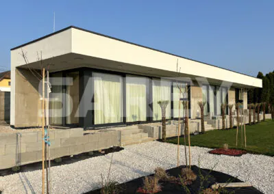 18 rd kralova nad vahom 00 ref gal
